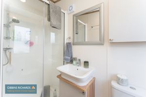 En-Suite- click for photo gallery